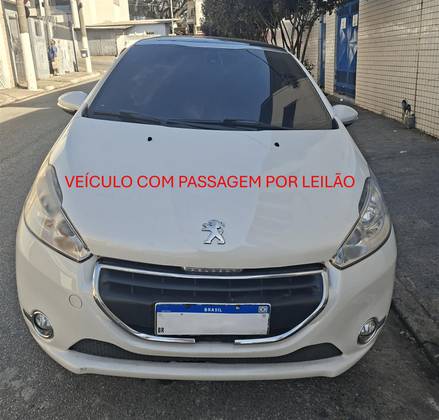 PEUGEOT 208 1.6 GRIFFE 16V FLEX 4P MANUAL PEUGEOT 208 1.6 GRIFFE 16V FLEX 4P MANUAL